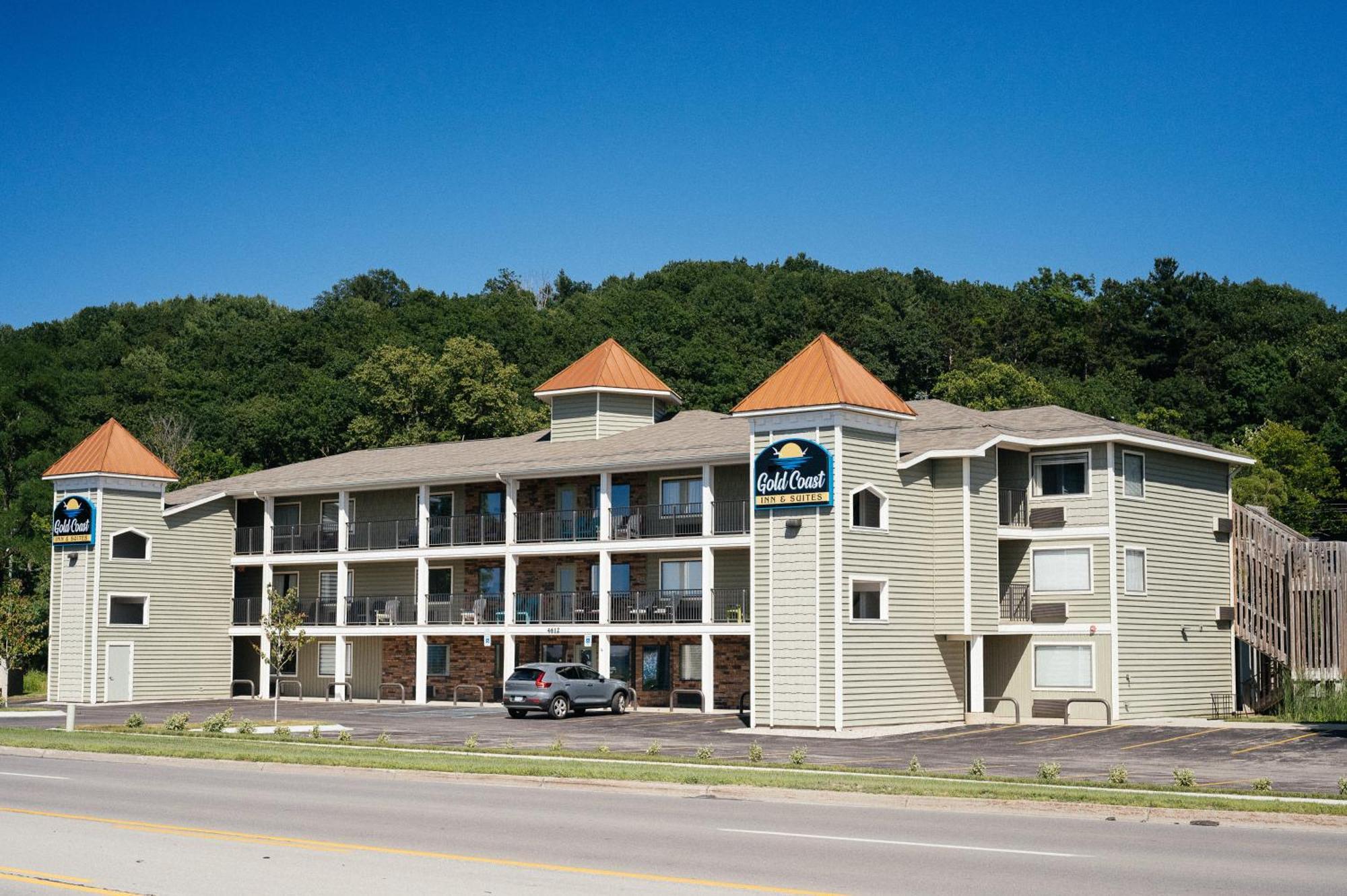 Kasa Gold Coast Inn Traverse City Extérieur photo