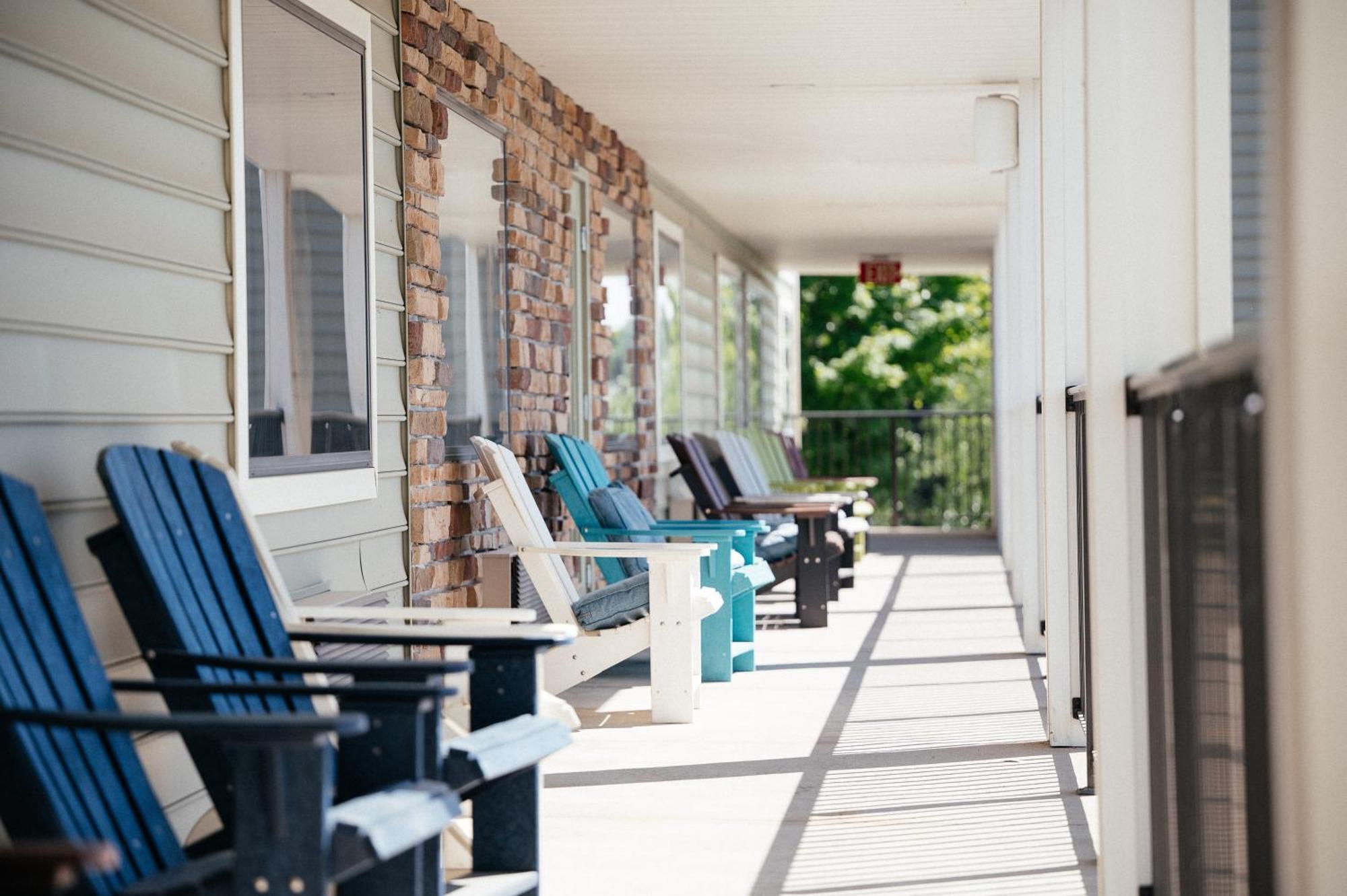 Kasa Gold Coast Inn Traverse City Extérieur photo