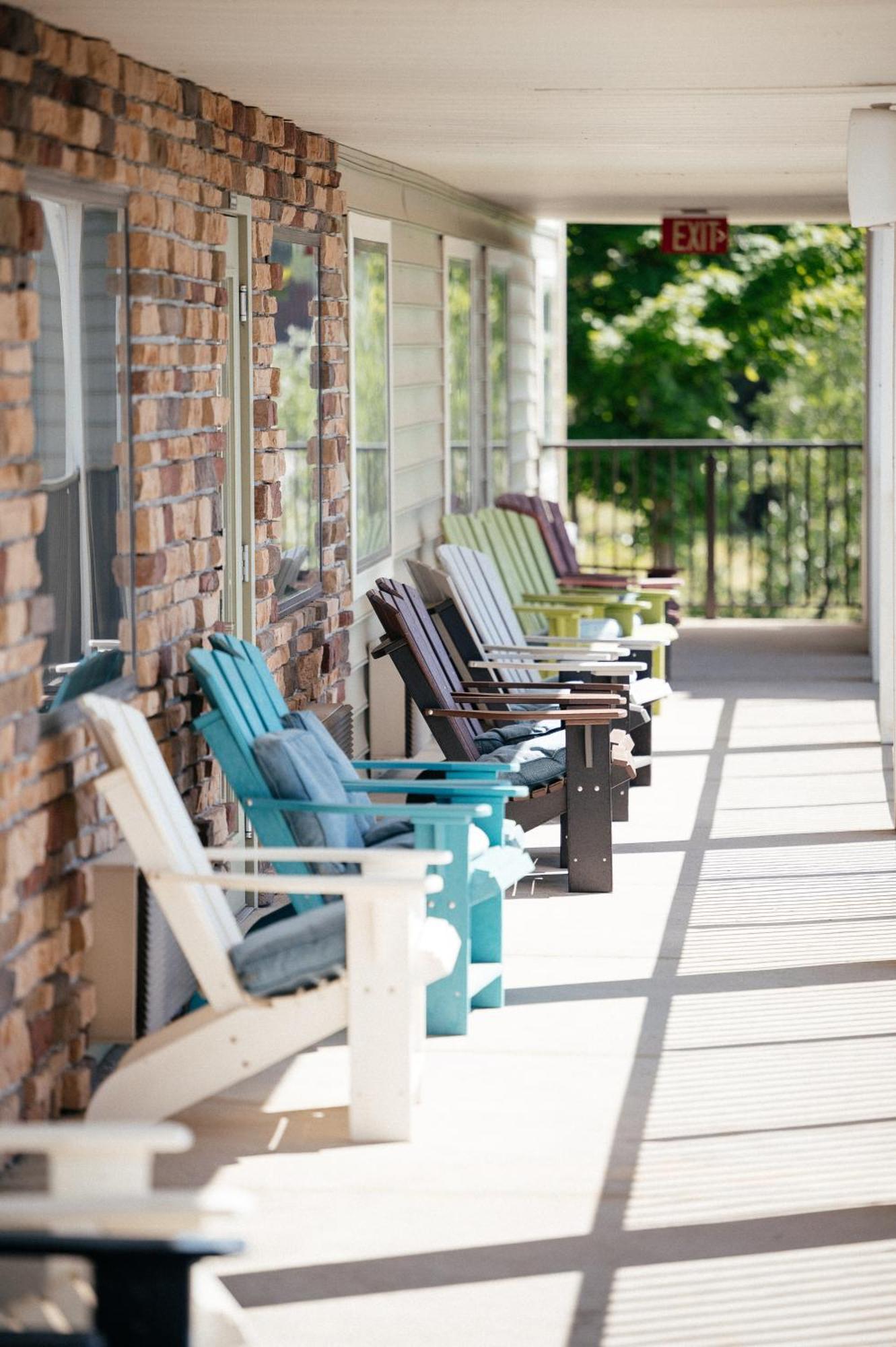 Kasa Gold Coast Inn Traverse City Extérieur photo