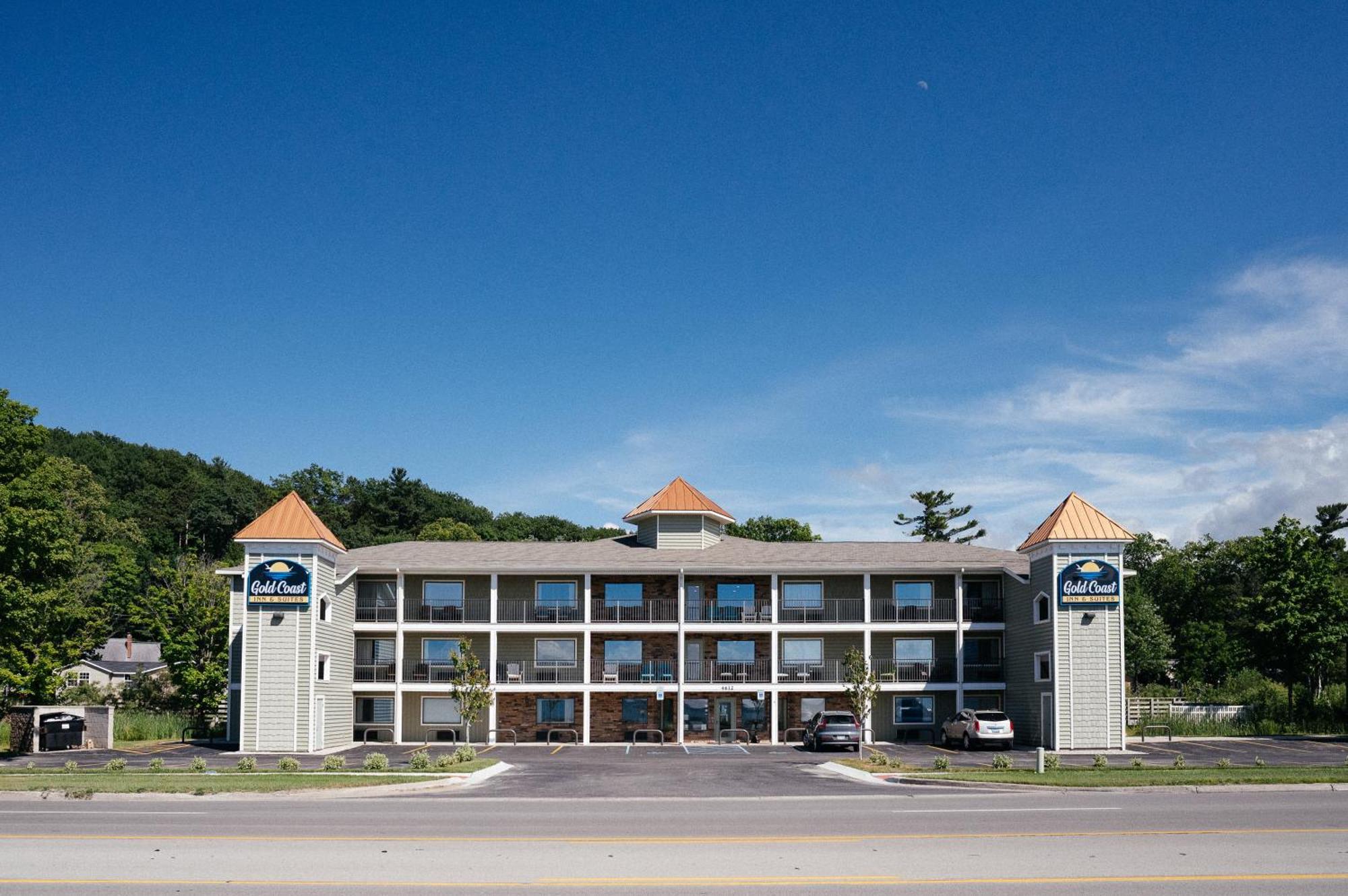 Kasa Gold Coast Inn Traverse City Extérieur photo